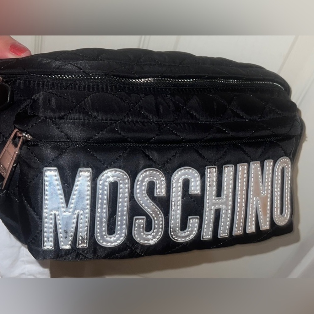 New authentic MOSCHINO Logo Belt Bag for every day all day use new with tag